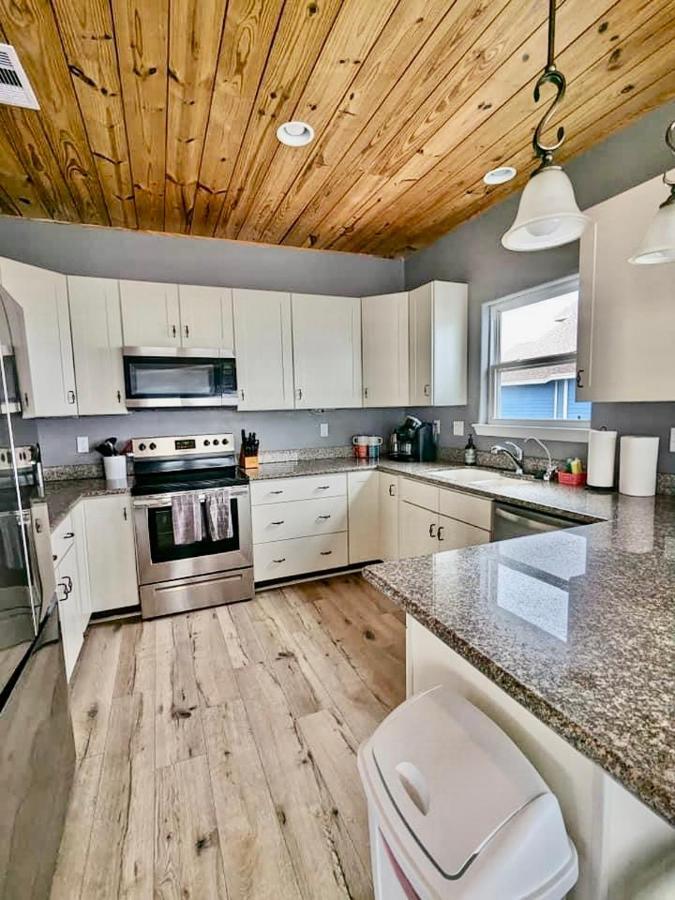 Stunning Beachfront 3 Bedroom Home, Coralmoonbeach Bolivar Peninsula ภายนอก รูปภาพ