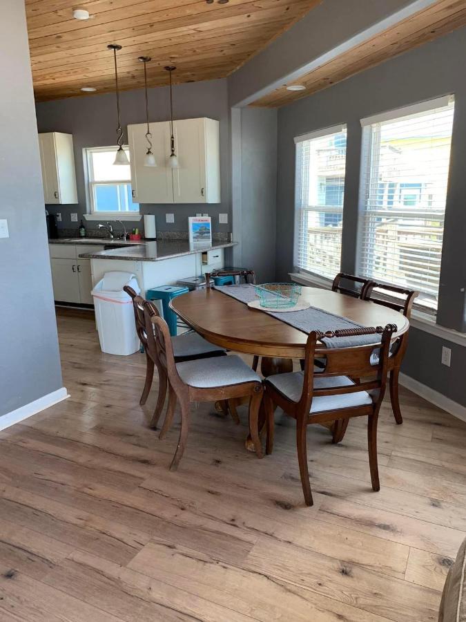 Stunning Beachfront 3 Bedroom Home, Coralmoonbeach Bolivar Peninsula ภายนอก รูปภาพ